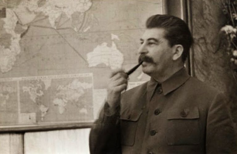 Сталин И.В. в 1943 г.
