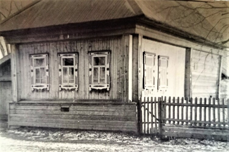 Фото 10. Дом, в котором жила семья Журавлевых.